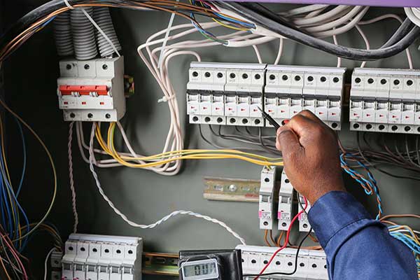 7 Common Electrical Problems