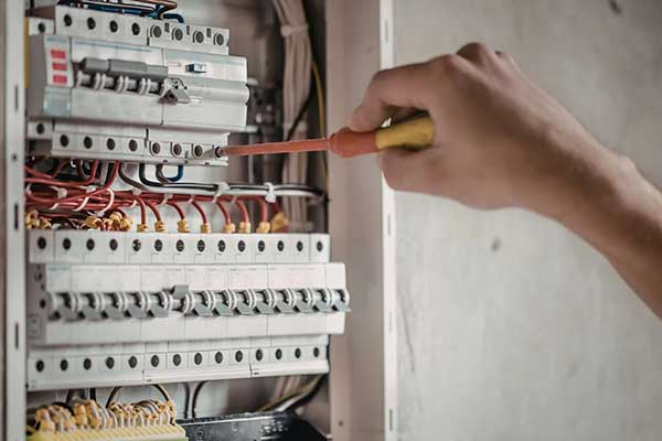 Top Signs Your Home Needs An Electrical Panel Upgrade